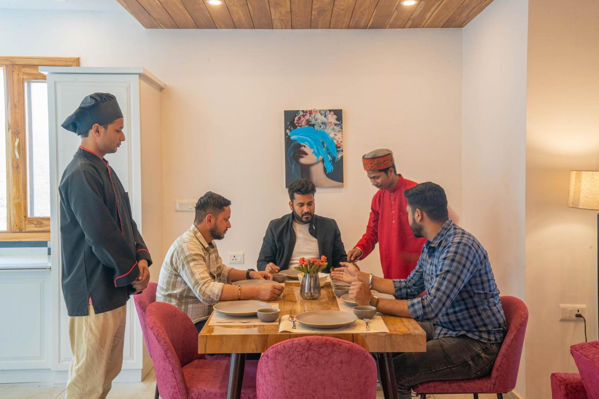 Perfectstayz Alpine Near Laxman Jhula Rishīkesh Eksteriør billede