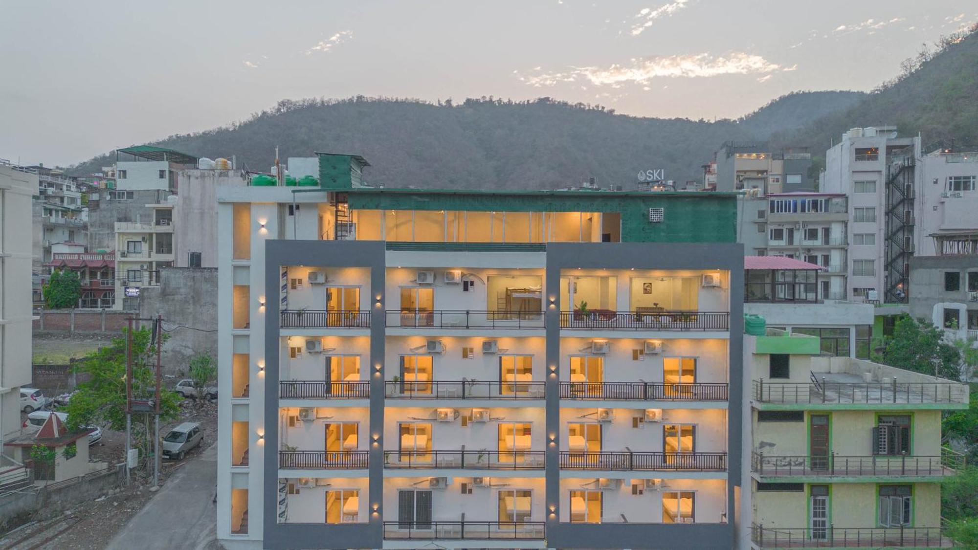 Perfectstayz Alpine Near Laxman Jhula Rishīkesh Eksteriør billede