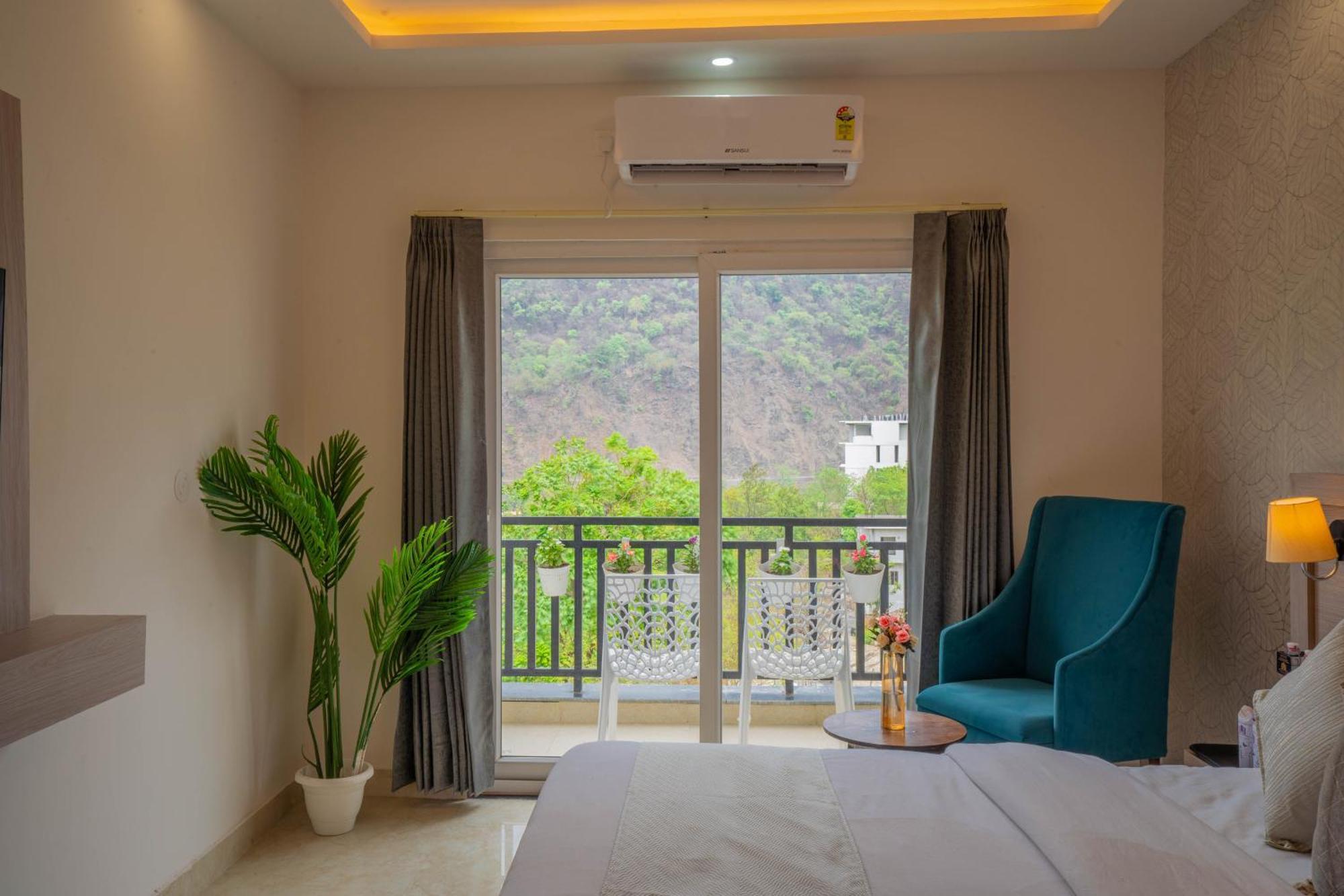 Perfectstayz Alpine Near Laxman Jhula Rishīkesh Eksteriør billede